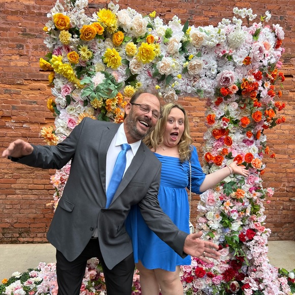 Meet your Posher, Marilyn - Picture 1 of 1